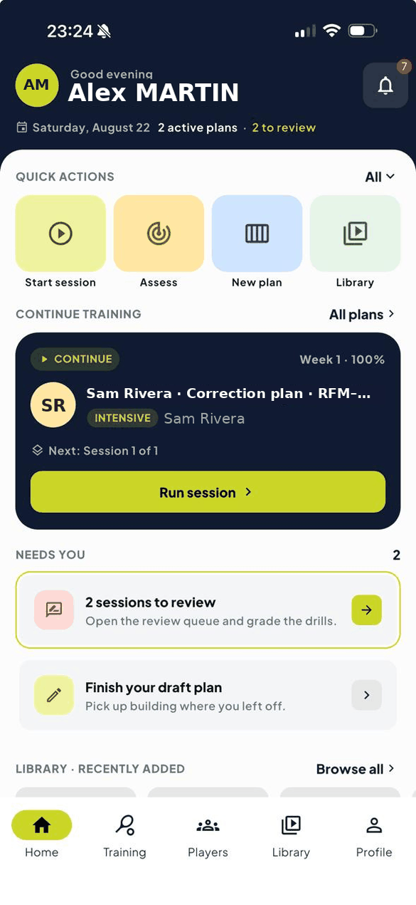 Home screen: active plans, next session and review queue
